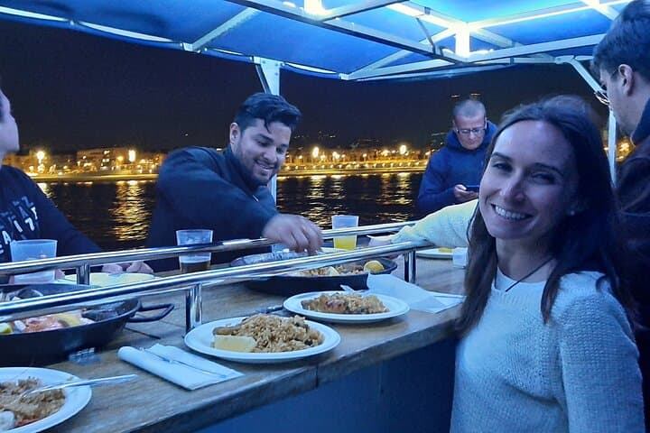 Crucero Nocturno en Valencia con Cena y Bebidas