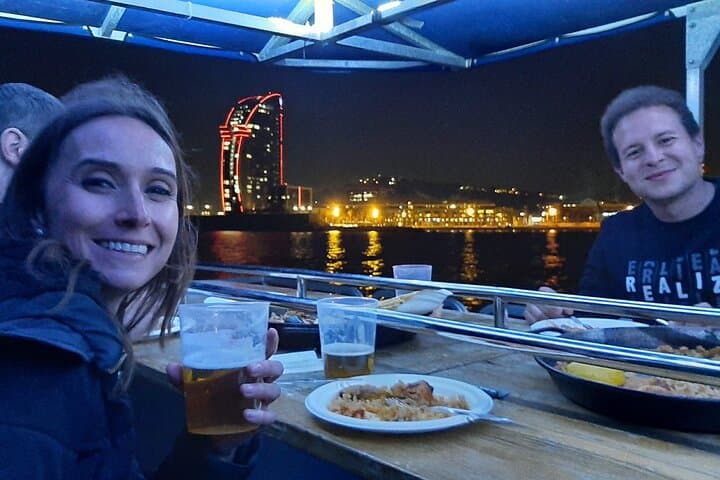 Crucero Nocturno en Valencia con Cena y Bebidas — foto 4