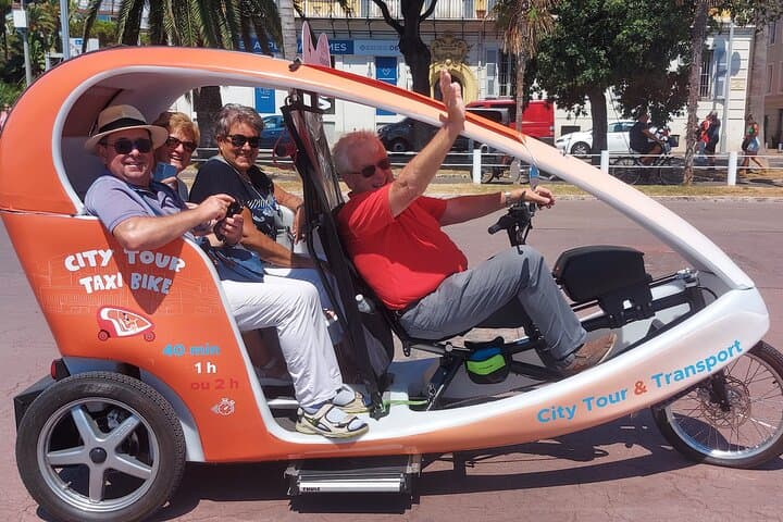 Tour Privato e Guidato in Velotaxi a Nizza 2h30 — foto 4