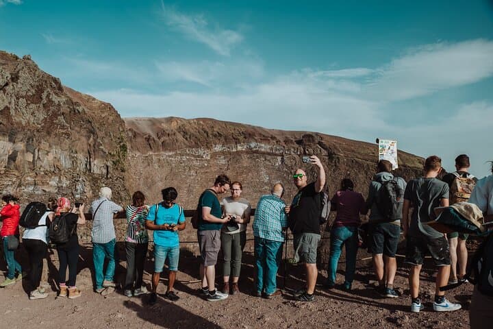 Tour di gruppo ridotto a Pompei e Monte Vesuvio da Napoli — foto 2