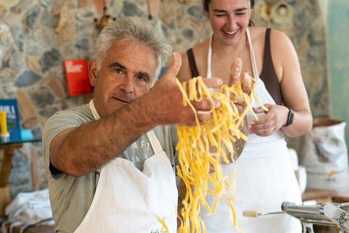 Amalfiküsten-Tour mit Kochkurs-Erlebnis ab Amalfi — Foto 4
