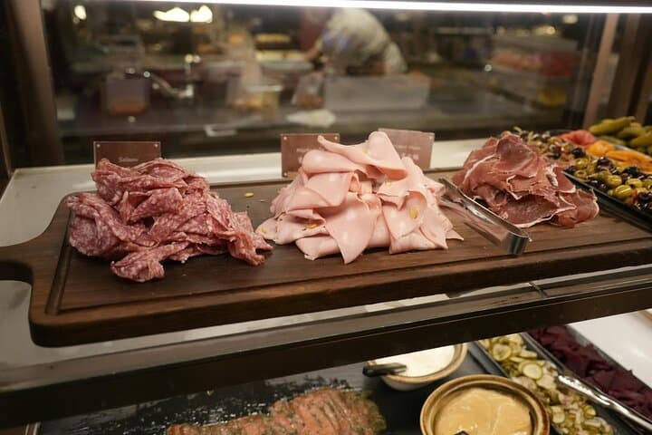 Bologna Bites & Stories: Una Aventura Gastronómica en la Ciudad — foto 3