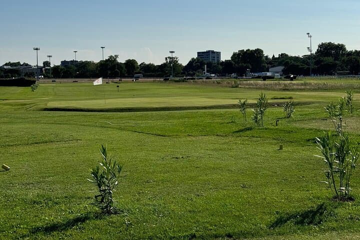 Mini Golf su un Campo da Golf Reale — foto 5
