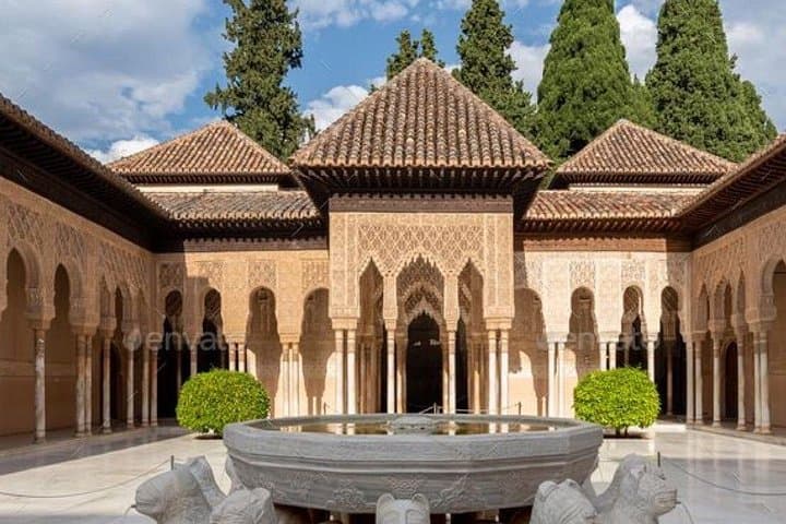 Visite en groupe de l'Alhambra de Grenade depuis le port de Malaga — photo 2