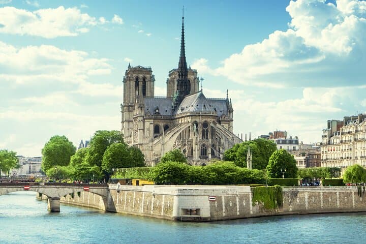 Geführte Wanderung zur Kathedrale Notre-Dame &amp; Île de la Cité — Foto 2