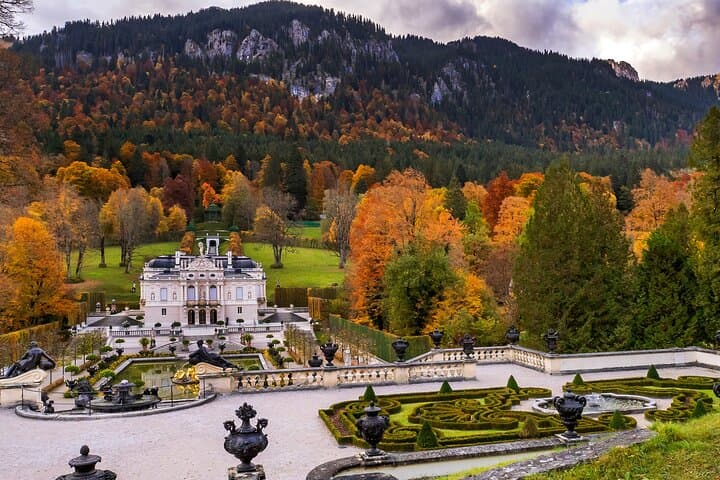 Privater Tagesausflug von München zum Schloss Linderhof