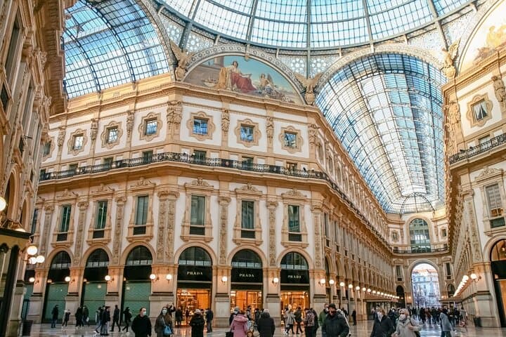 Visite historique de Milan et dégustation de street food avec vin — photo 4