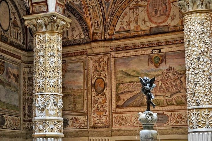 Firenze: Biglietto d'ingresso prioritario per il Palazzo Vecchio e audioguida — foto 4