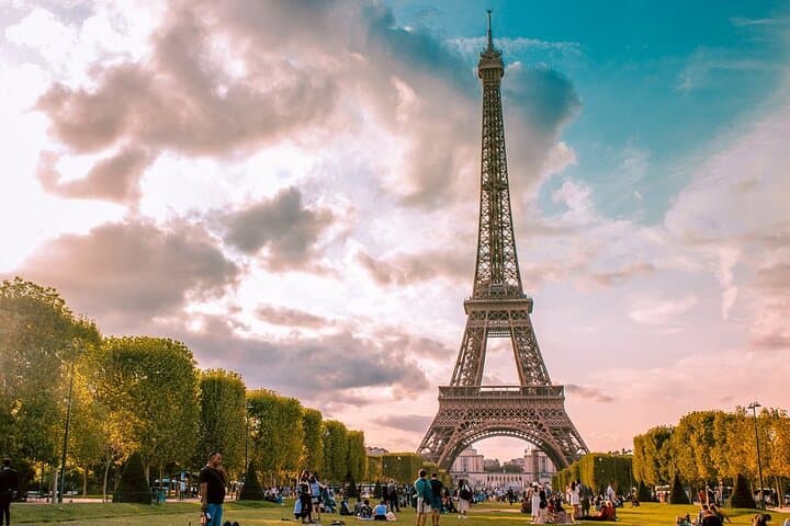 Tour in ascensore della Torre Eiffel con accesso al 2° piano e opzione per la cima — foto 1