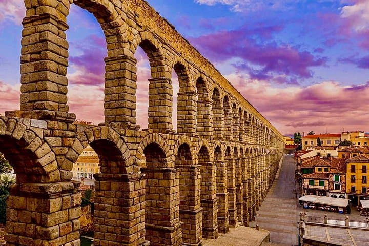 Segovia und Pedraza Kleingruppentour ab Madrid — Foto 5