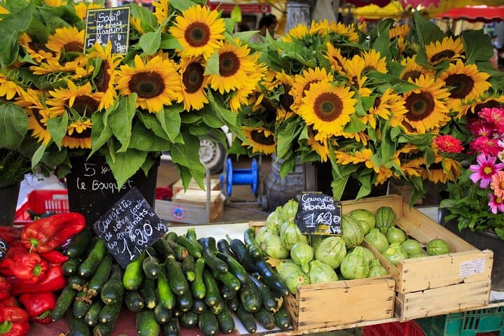 Provenzalischer Markt und Weinverkostung - Ganztägige gemeinsame Tour ab Nizza — Foto 5