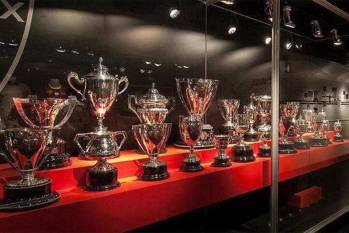 TOUR BILBAO TODO HIERRO: Athletic Club y Guggenheim — foto 3