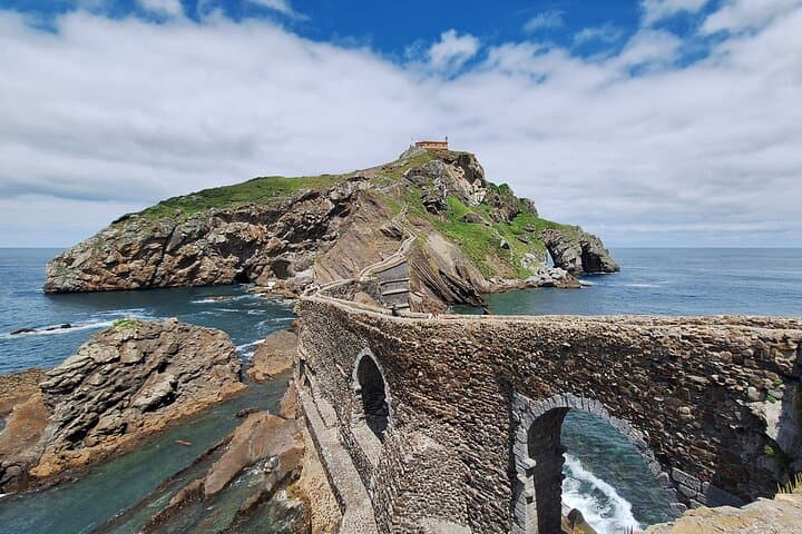 Tour de Localizaciones de Juego de Tronos en la Costa Vasca desde San Sebastián