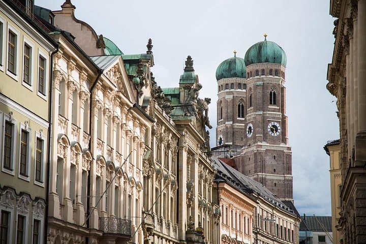 München Sightseeing mit traditionellen Köstlichkeiten — Foto 4