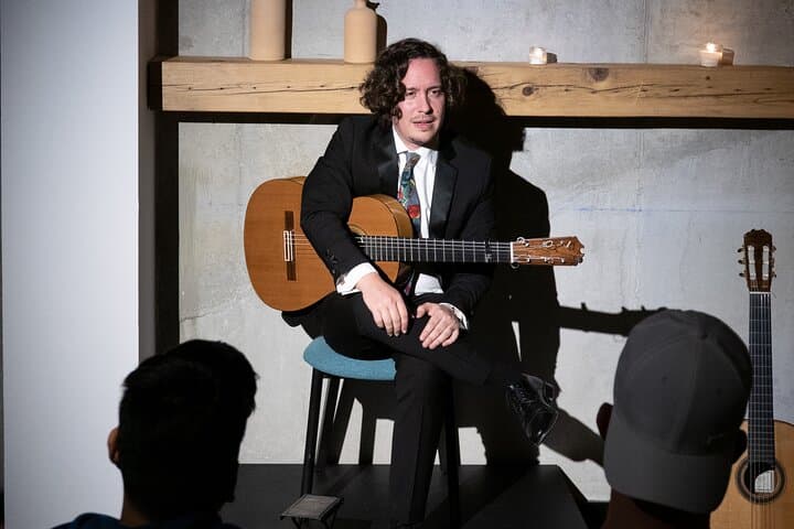 Flamenco- und Klassik-Gitarrenrezital in Spanien — Foto 3