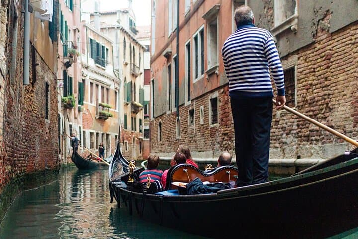 Venedig Tour: Skip-Line St. Markus & Gondelfahrt