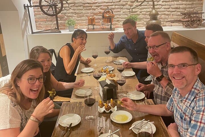 Basque Best Bites - Food & Wine Tour of Bilbao — Foto 3