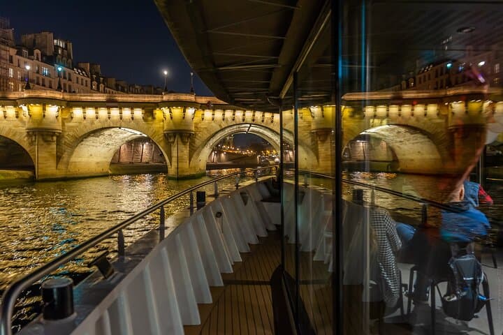 Abendkreuzfahrt auf der Seine mit Musik — Foto 3