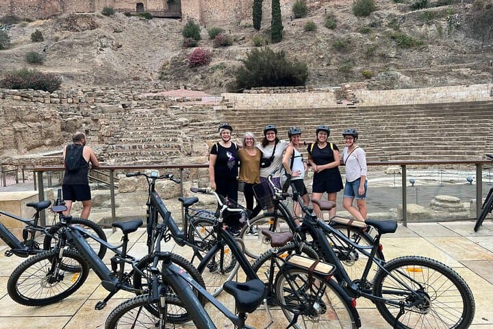Tour in E-bike di 2 ore a Malaga — foto 2