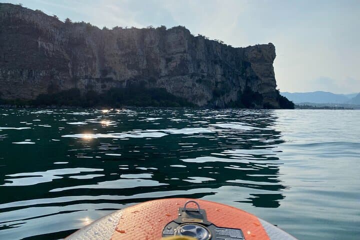 SUP-Abenteuer am Gardasee + 1 Nacht im Hotel in Bussolengo — Foto 5