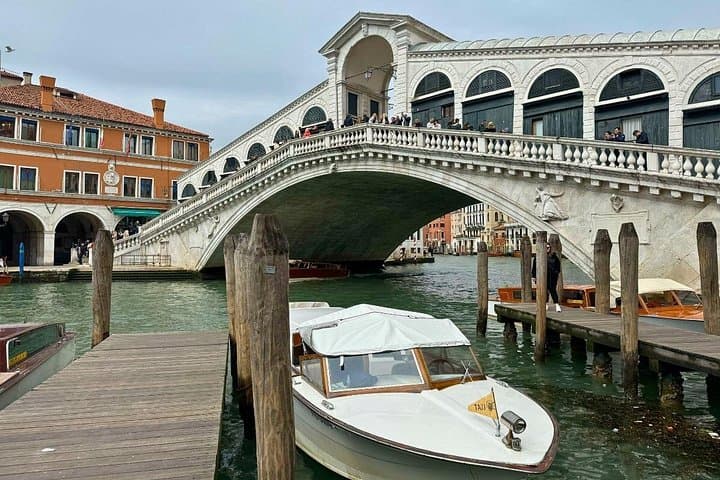 Private Grand Canal Highlights und Rialto-Brücke Bootstour in Venedig — Foto 2