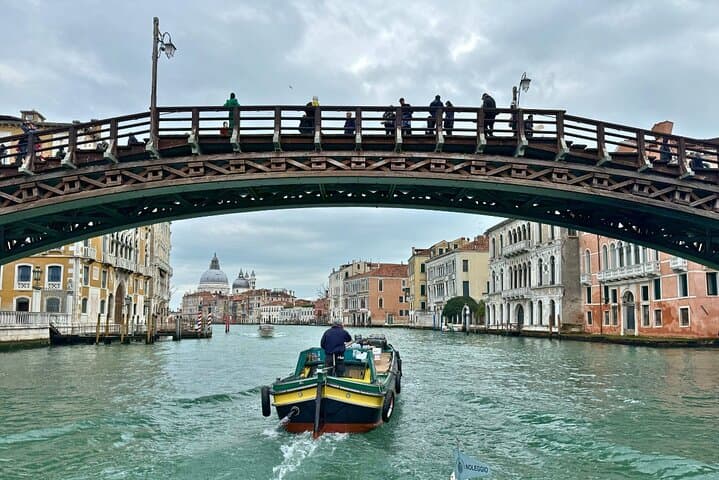 Private Grand Canal Highlights und Rialto-Brücke Bootstour in Venedig — Foto 4