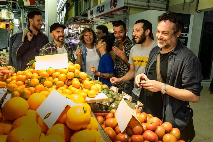 Paella-Kochkurs im Russafa-Markt in Valencia — Foto 4