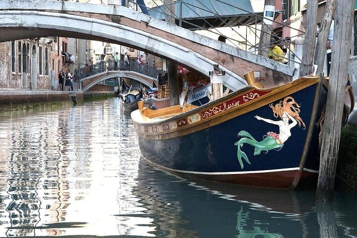 Venecia: Magia al Atardecer en Barco Vintage — foto 3
