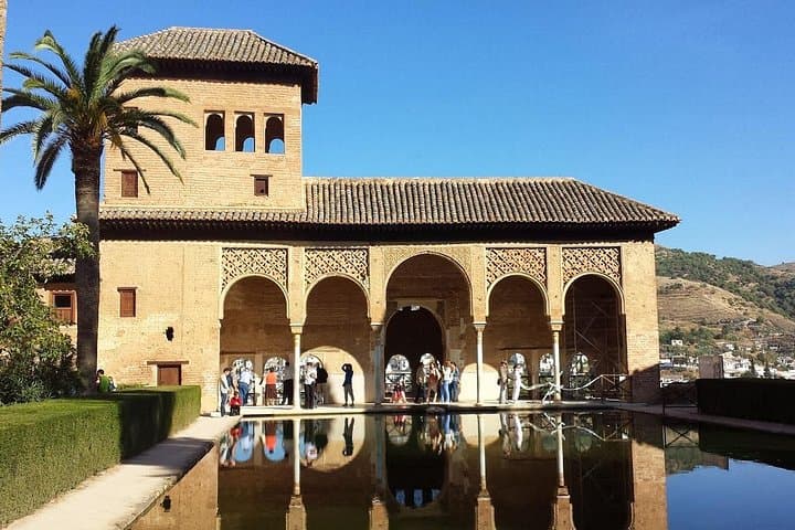 Excursión a la Alhambra de Granada desde Motril — foto 2