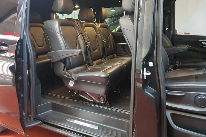 Trasferimento Privato da Madrid all'Aeroporto di Madrid — foto 4