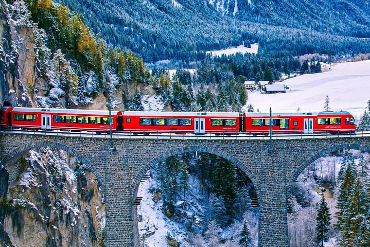 Bernina Roten Zug Erlebnis von Mailand — Foto 2