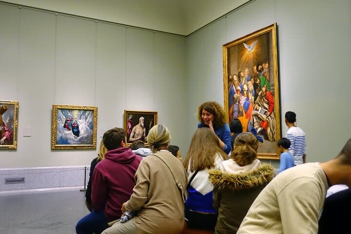 Tour di Gruppo Ridotto al Museo del Prado Salta la Coda Max 7 Persone