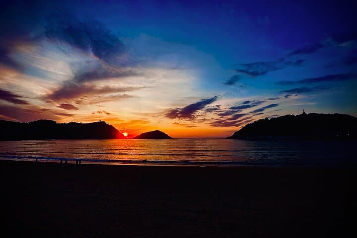 Premium Sonnenuntergang mit Eco-Katamaran in San Sebastián — Foto 3