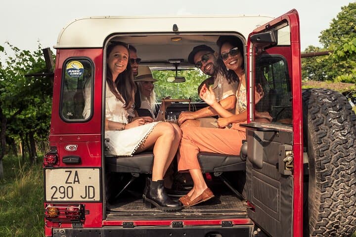 Tour en 4x4 por viñedos y cata de vinos cerca del Lago de Garda — foto 2