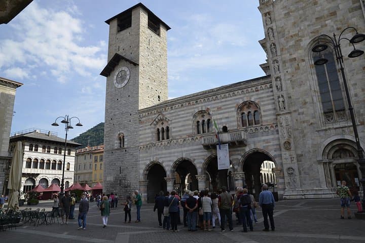 Tour di Milano, Como e Bellagio con Crociera sul Lago — foto 4
