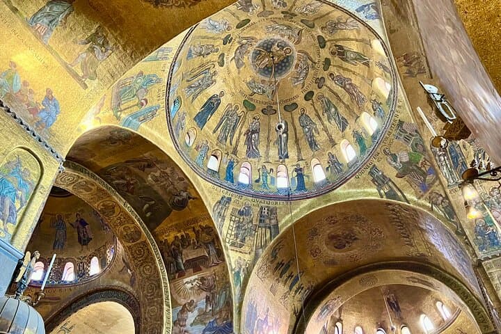 Venezia: Tour con Accesso Veloce al Palazzo Ducale e alla Basilica di San Marco — foto 5