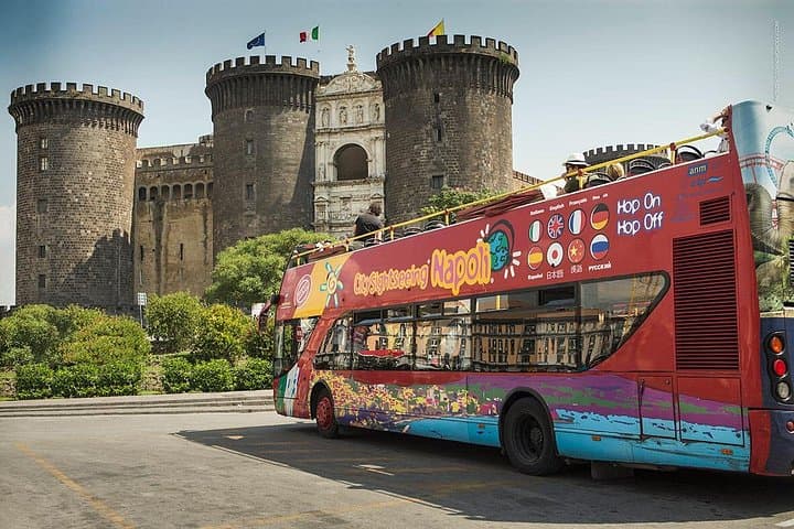 Visite en bus à arrêts multiples de Naples