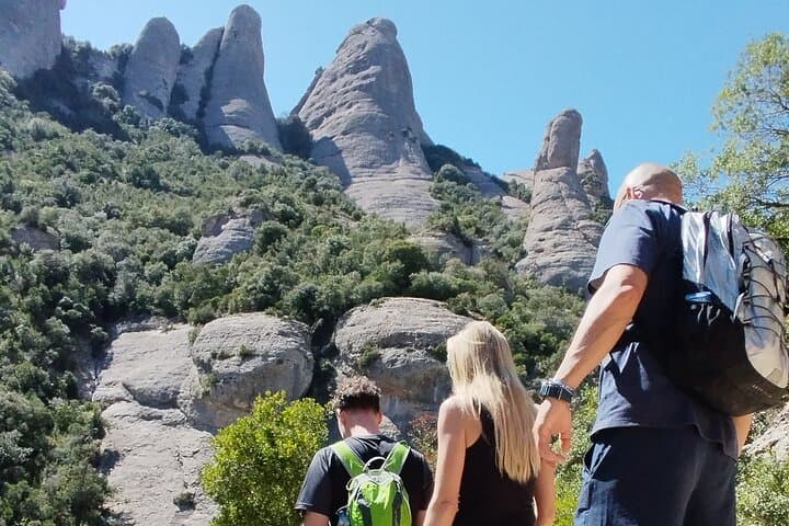 Expérience de randonnée à Montserrat et Monastère — photo 5