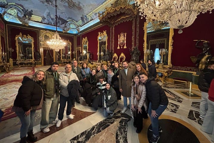 Tour Guidato del Palazzo Reale in Piccolo Gruppo con Biglietti — foto 2