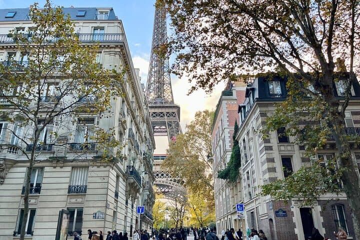 Visita Guidata alla Torre Eiffel con Accesso in Ascensore al 2° Piano e alla Sommità — foto 3