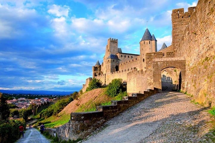 Visite en petit groupe de Carcassonne - Demi-journée au départ de Toulouse — photo 3