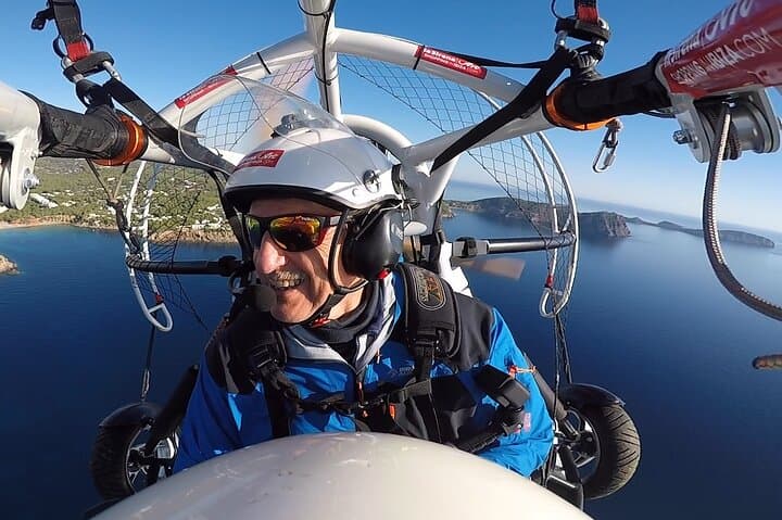 Vols en parapente motorisé autour de l'île d'Ibiza — photo 3