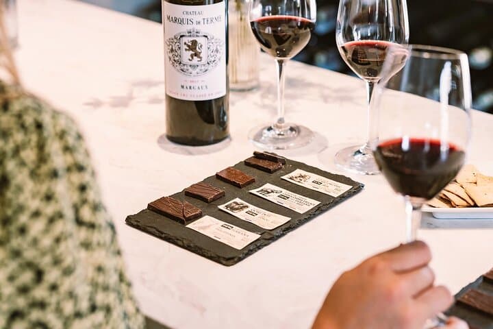 Visite Guidée Privée de la Route des Vins du Médoc avec Pique-Nique de Luxe — photo 5