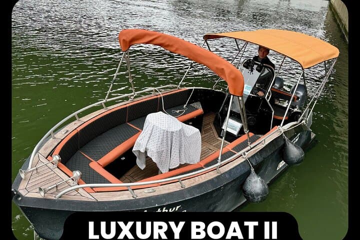 Private oder gemeinsame Bootstour auf der Seine in Paris — Foto 4