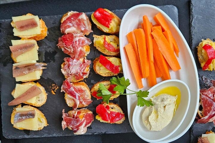 Navigazione al Tramonto con Tapas e Bevande a Barcellona — foto 5