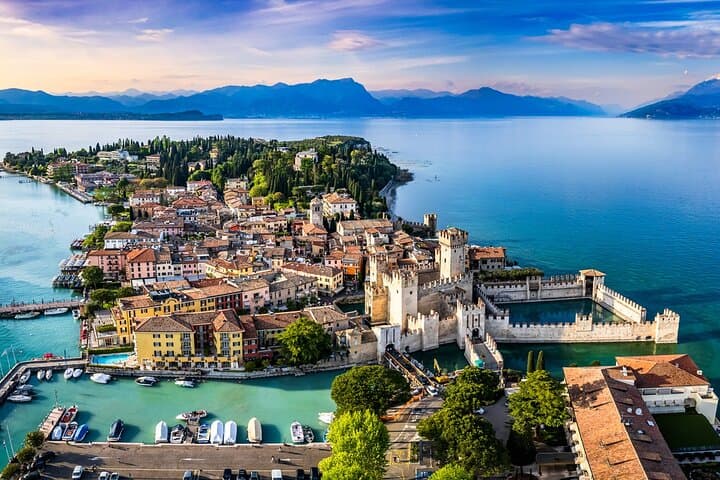 De Milan : Lac de Garde avec visite de Sirmione et Salò