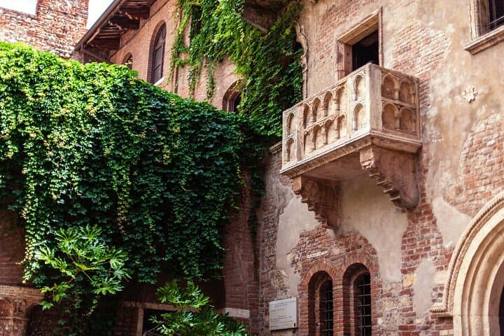 Destacados de Verona: Tour Privado a Pie por la Arena y la Casa de Julieta — foto 3