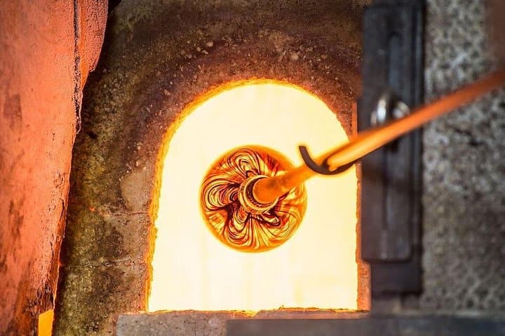 Tour di Soffiatura del Vetro di Murano: Giro in Barca e Visita alla Fabbrica — foto 3