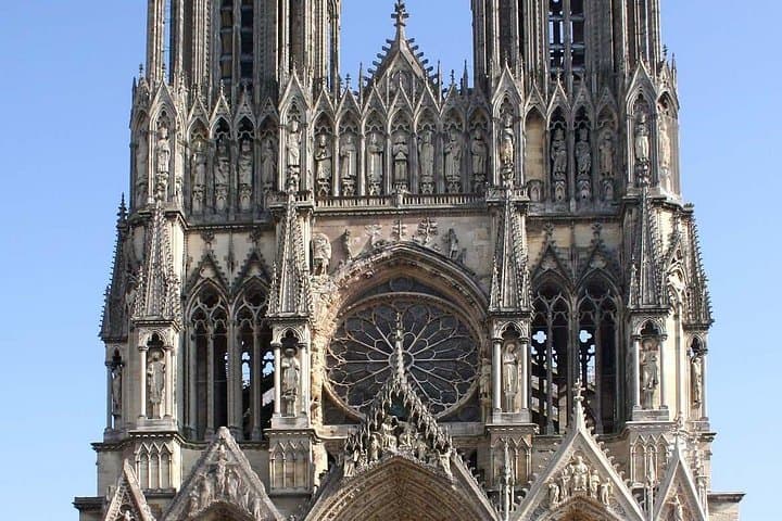 Excursion privée d'une demi-journée à Veuve Clicquot et à la cathédrale de Reims — photo 5