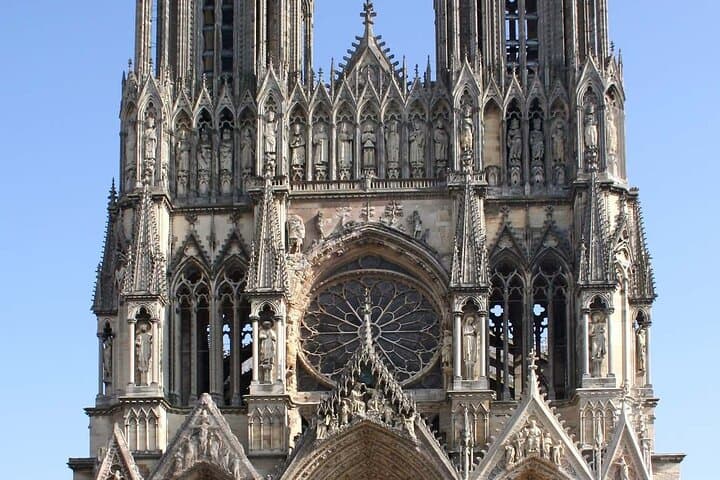 Tour Privato di Mezza Giornata a Veuve Clicquot e alla Cattedrale di Reims — foto 5